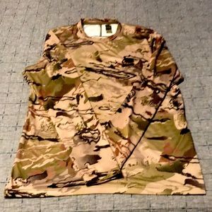 Camouflage Men’s UA Long-Sleeve Shirt
